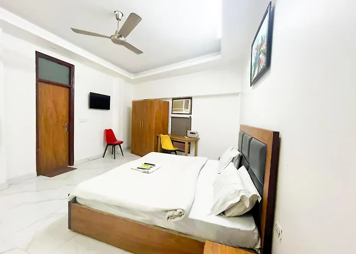 Hotel Green Leaf - Hazart Nizamuddin Railway Station